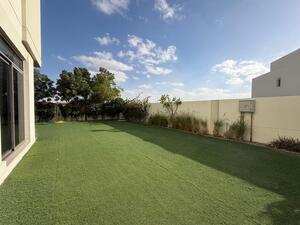 Noor Townhouses